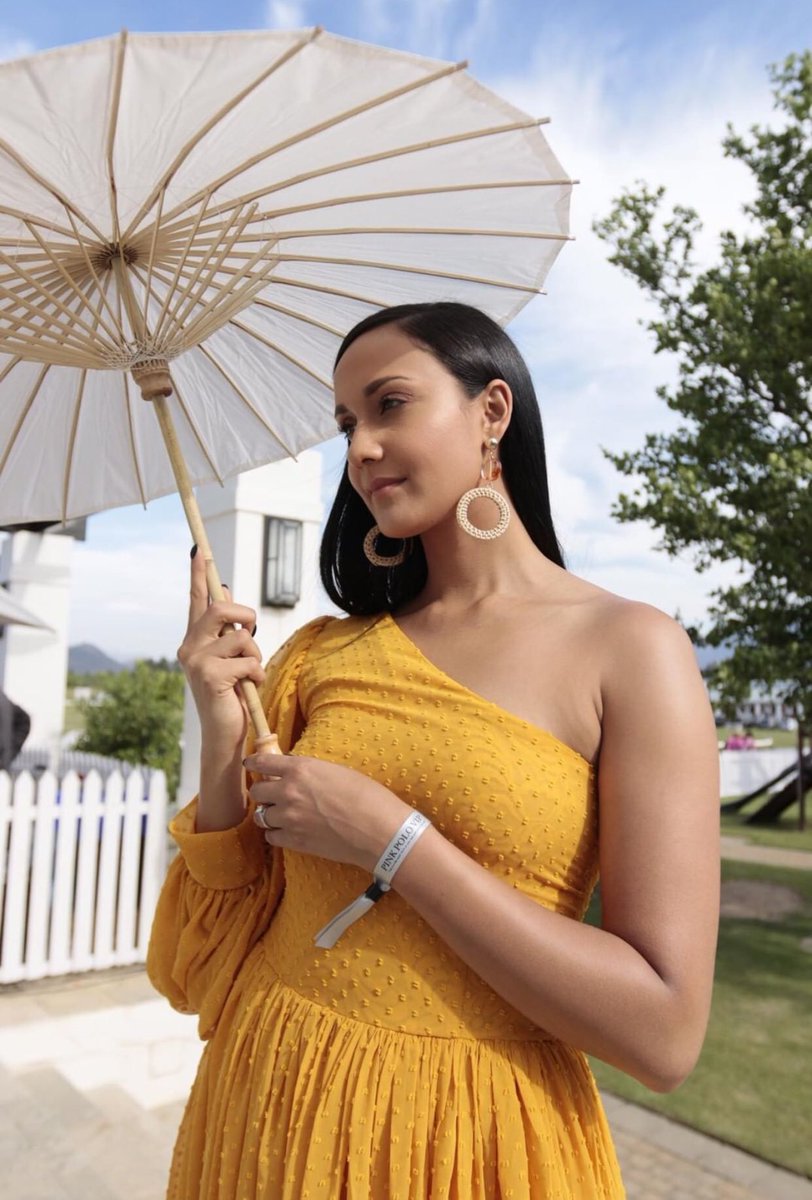 Mishka Loesch tweet media