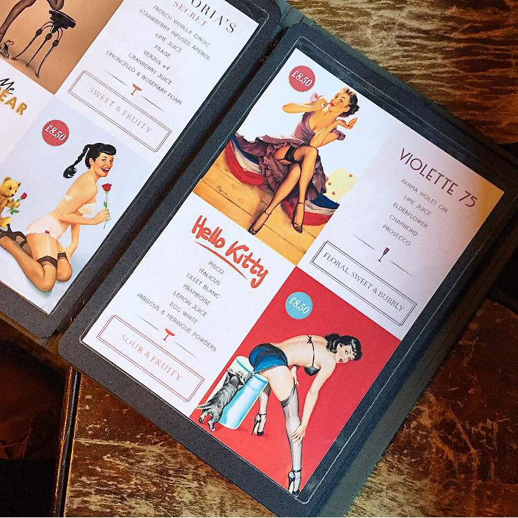 Treat yo self! It’s the weekend! Our premium cocktail range, crafted using our mixologists’ knowledge and expertise, is the only thing you should be drinking on a sunny, Saturday in Swansea town. 🍸 #SwanseaLife