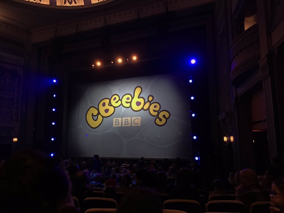 Oh my... @CBeebiesHQ I was a bit worried as last years panto set the bar pretty high-but Thumbelina was absolutely spectacular! Feeling SO lucky to have seen it in person and have two very happy boys! #cbeebiespanto #thumbelina #thumbsup 👍🤩😄Can’t wait to see it again on telly!