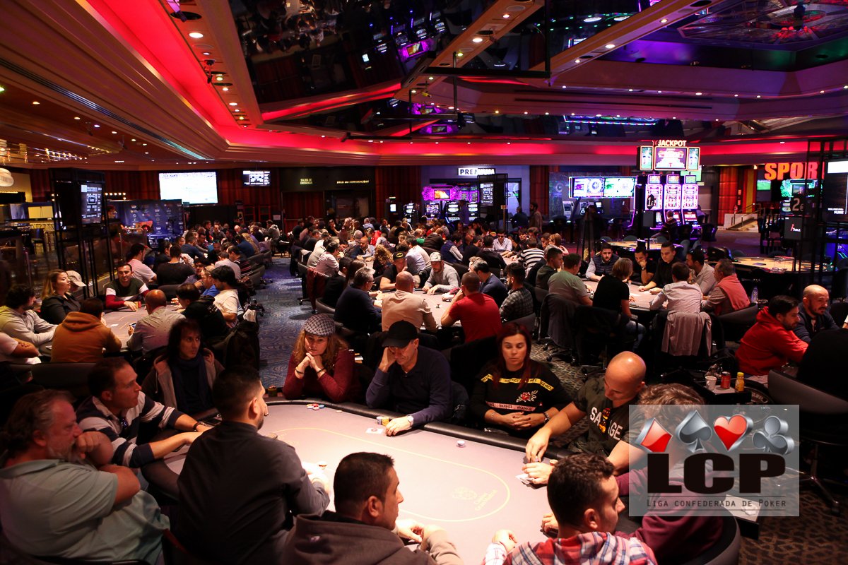LcpPoker's tweet photo. Llenas las Poker Room, todavía registro abierto durante los 3 primeros  niveles. Y recordar que a las 20:00 tenemos Super Bounty  100€-70+20(B)+10 en @CasinoGranMad 
 #VivaelPoker #Torneazo https://t.co/5rdkbck4f3