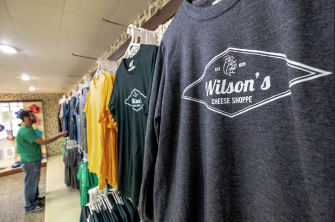 Wilsonscheese's tweet photo. Don't forget to grab some fun Michigan souvenir items! #shopon #michigansoldest cheeseshoppe #pinconningcheese #michigan https://t.co/ehATvaWQdM