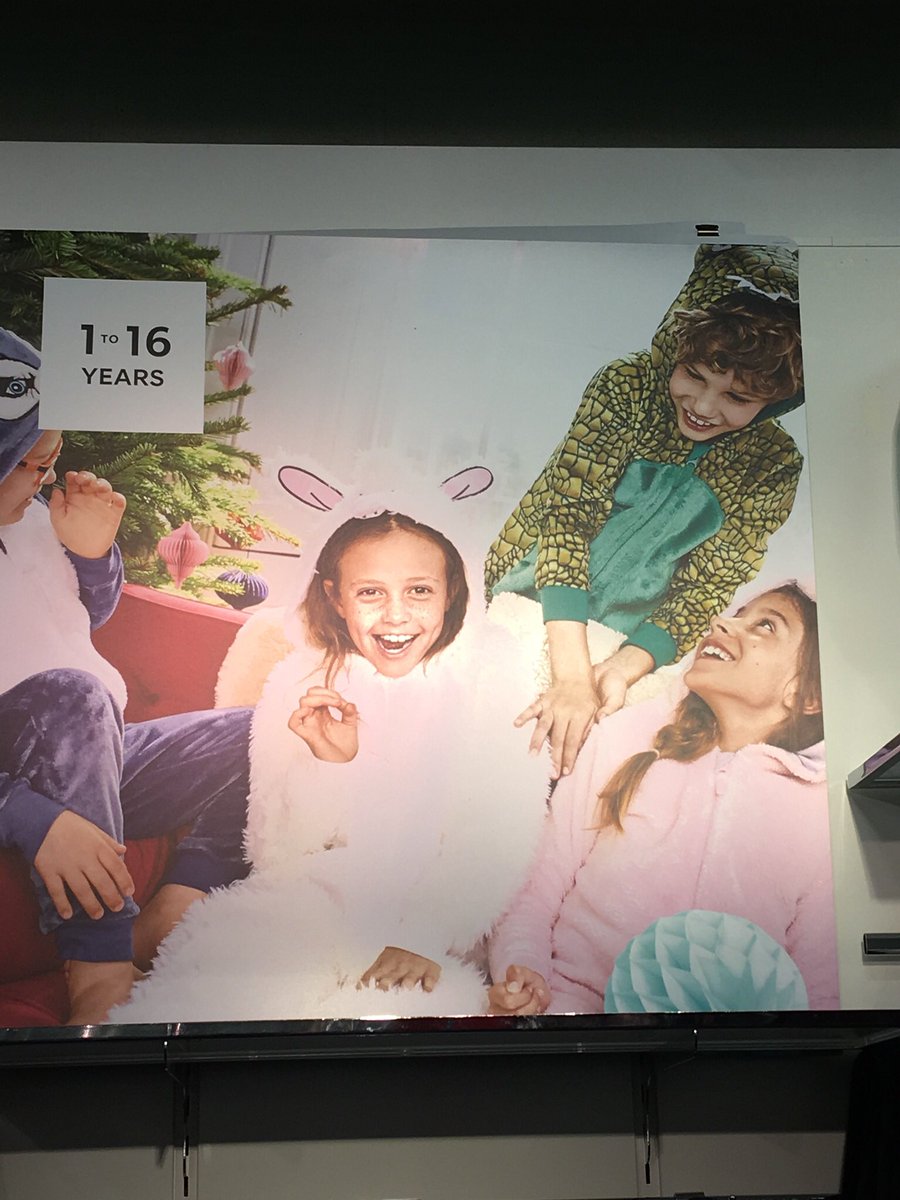 Guess who’s in M&amp;S again ❤️ @TheSundayMirror <a href="/marksandspencer/">M&S</a>