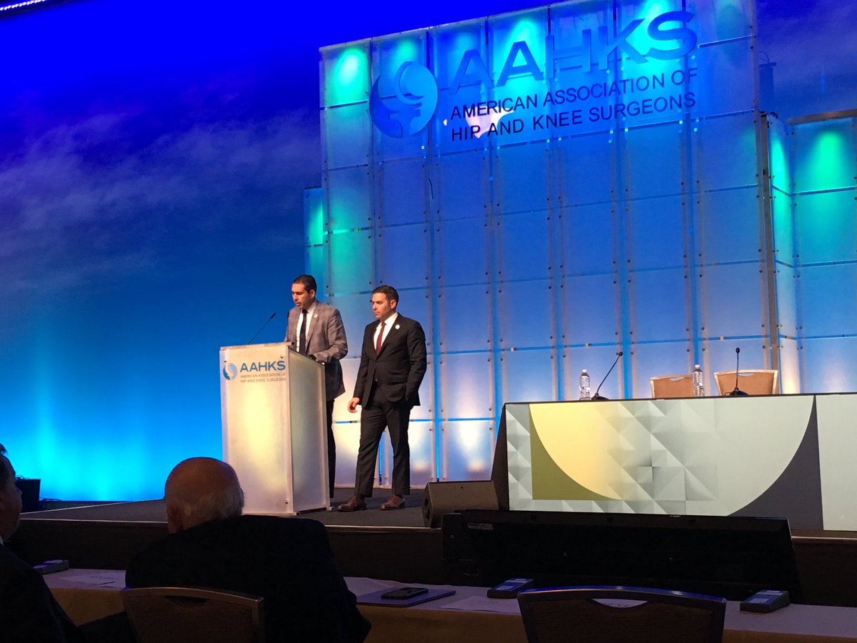 Recognizing @aahks2018 guest societies <a href="/BritishHipSoc/">British Hip Society</a> #italianhipsociety excellent exchange of ideas bringing hip and knee replacement worldwide closer together <a href="/AAHKS/">AAHKS</a> <a href="/CraigDellaValle/">Craig Della Valle</a>