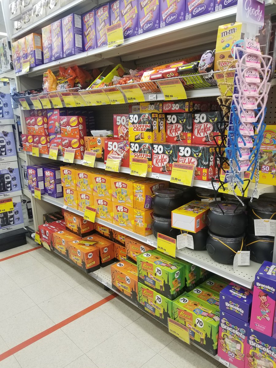 LD_LTownSquare's tweet photo. We still have lots of Halloween candy on crazy discounted prices! Come on in and stock up! #candy #yycnow #Halloween https://t.co/9VnGWxrlnN