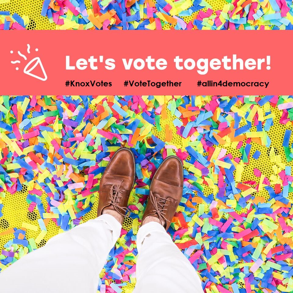 EngageKnox's tweet photo. CELEBRATE DEMOCRACY Join @EngageKnox for the #Parade2thePolls to get your friends, family, coworkers to vote. Then return to campus for celebration &amp; snacks. Let’s #votetogether! #KnoxVotes #allin4democracy #election2018 https://t.co/Z0AJXsHHDf