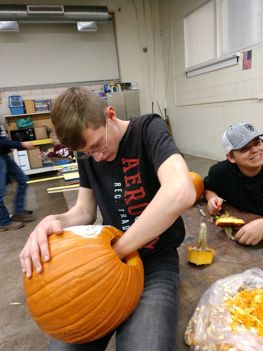 FisherFFA's tweet photo. This week, we had our chapter meeting with Pumpkin Carving. Adam, Shelby, Dominick, Jacob, Lacey, and Will also competed in the Ag Sales CDE. They gave it their all and we’re ready to work on it next year! https://t.co/ie80BF3pi3