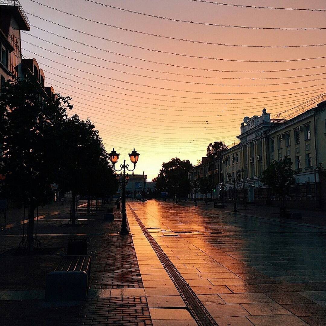 Улица закат