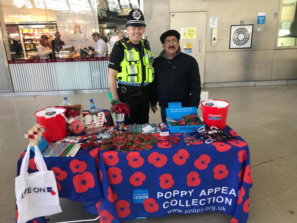 AMEA_WF's tweet photo. #PoppyAppeal another day @AMEA_WF  at @westfieldstrat #stratford morning  #LoveForAllHatredForNone  @amaukgallery  @Fareeha786 @AMEA_EAST @NewhamLondon @AMEA_UK @wfcouncil https://t.co/TDNdguN9aJ