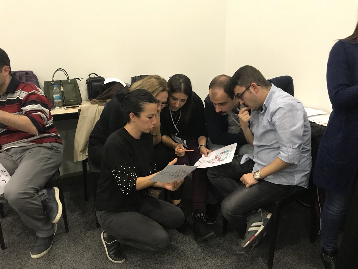 demetkaplanmert's tweet photo. Kodlamayı hiç böyle denediniz mi? @TubaIEroglu ve @brnersr nın harika sunumları ve müthiş enerjileri ile #oyun ve #hikayelerle kodlama etkinlikleri...#FatihETZ18 #kodlama #oyunlaştırma https://t.co/rtXmw0IiaN
