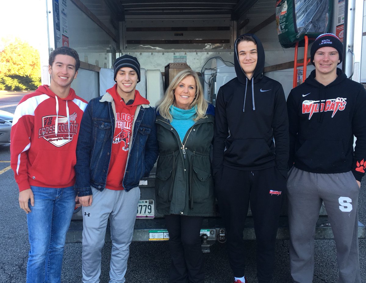 rbanny's tweet image. Shout out to @WSHS_RedArmy @SouthWildcats student athletes Nathan Gibbs, Noah Raber, Ian Anderson, and Cole Koehler for donating their Saturday to @NeighborBridge deliver furniture to two families in need. 
@JimmyG912 
@WSouthLacrosse 
@WSHSBoysXC 
@wshsboyslax