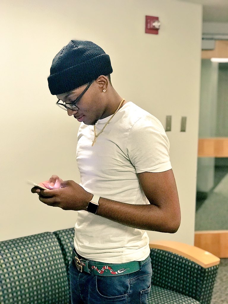 CHARLES©️ tweet media