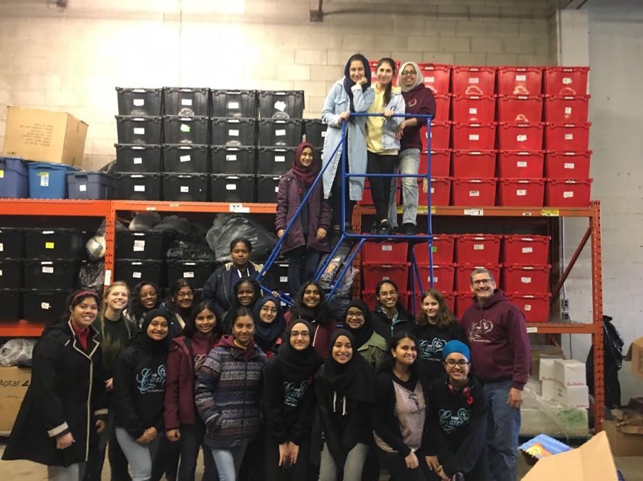 HNMCARES's tweet photo. @RegenBrampton thanks for having us!! Always happy to help!!                        (Regen)erate kindness ❤️ https://t.co/AVBSWhQp7j