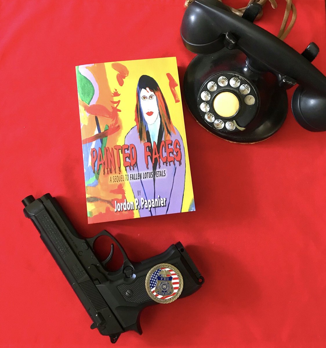 TomLarson2's tweet image. Under the gun to find a new book 📚 to read? May I suggest Painted Faces. #BookPaintedFaces #cooleffects #painting #AmazonBooks #book #art #novel #whattoread #bookclub #buythebook #bookworm #coverart #fastpased #thriller #crimedramas #fiction #FB