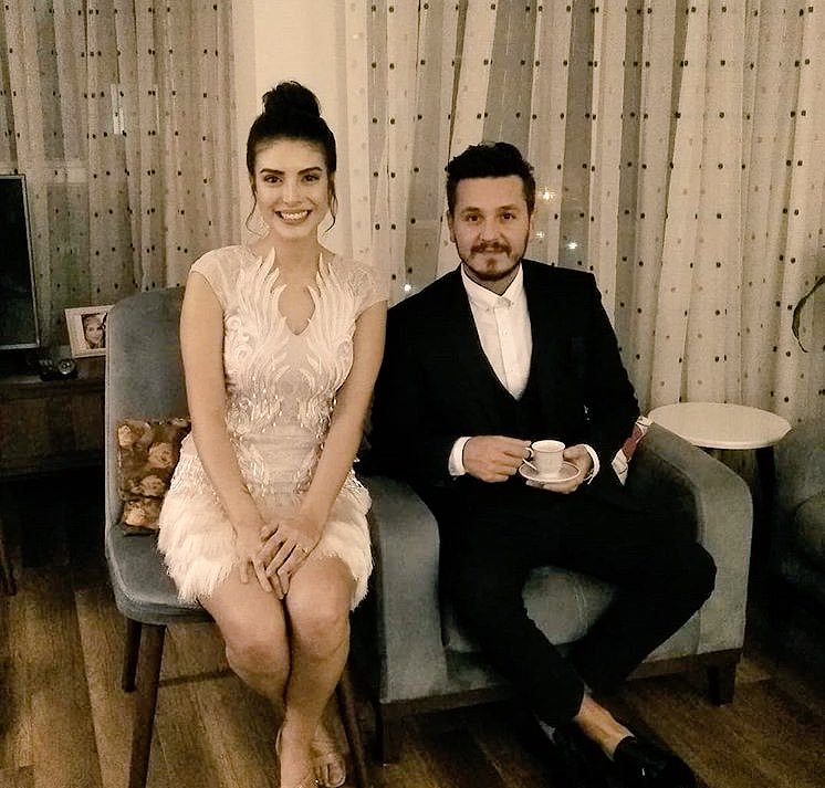 DenizBNews's tweet photo. 💍 #DenizBaysal #BarışYurtçu https://t.co/YJKseA5v6X