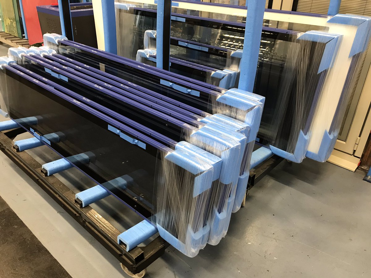 IntegralBlinds's tweet image. Another SwiftGlide Integral Blinds retrofit this time at the home of a delighted and very impressed Mr &amp;amp; Mrs B in #Waterlooville in Hampshire. 
#ConcealedStack #SwiftGlideEveryWhere #FullyDressed #IntegratedBlinds