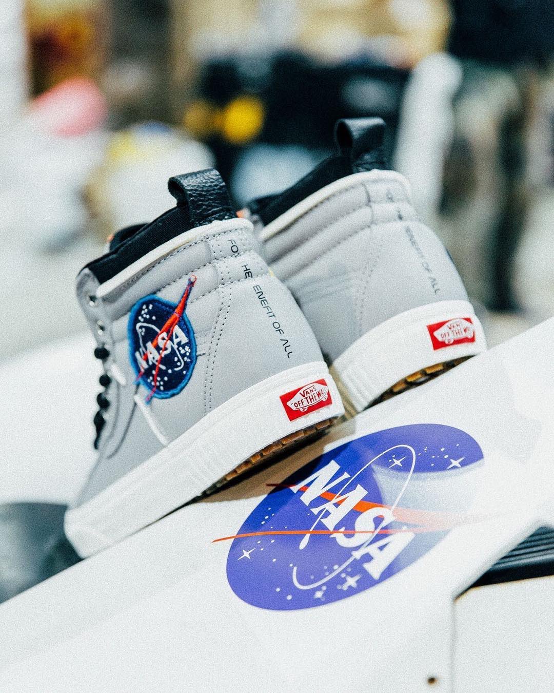 complexcon nasa vans