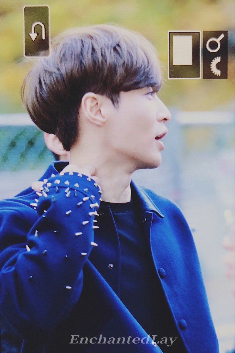 EnchantedLay's tweet image. #LAY 1103 NYC 🍂🍂