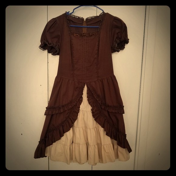 So good I had to share! Check out all the items I'm loving on @Poshmarkapp from @Katt10847 #poshmark<a href="/tag/fashion"class="tags"><span>#fashion</span></a><a href="/tag/shopmycloset"class="tags"><span>#shopmycloset</span></a><a href="/tag/style"class="tags"><span>#style</span></a><a href="/tag/poshmark"class="tags"><span>#poshmark</span></a><a href="/tag/hottopic"class="tags"><span>#hottopic</span></a>