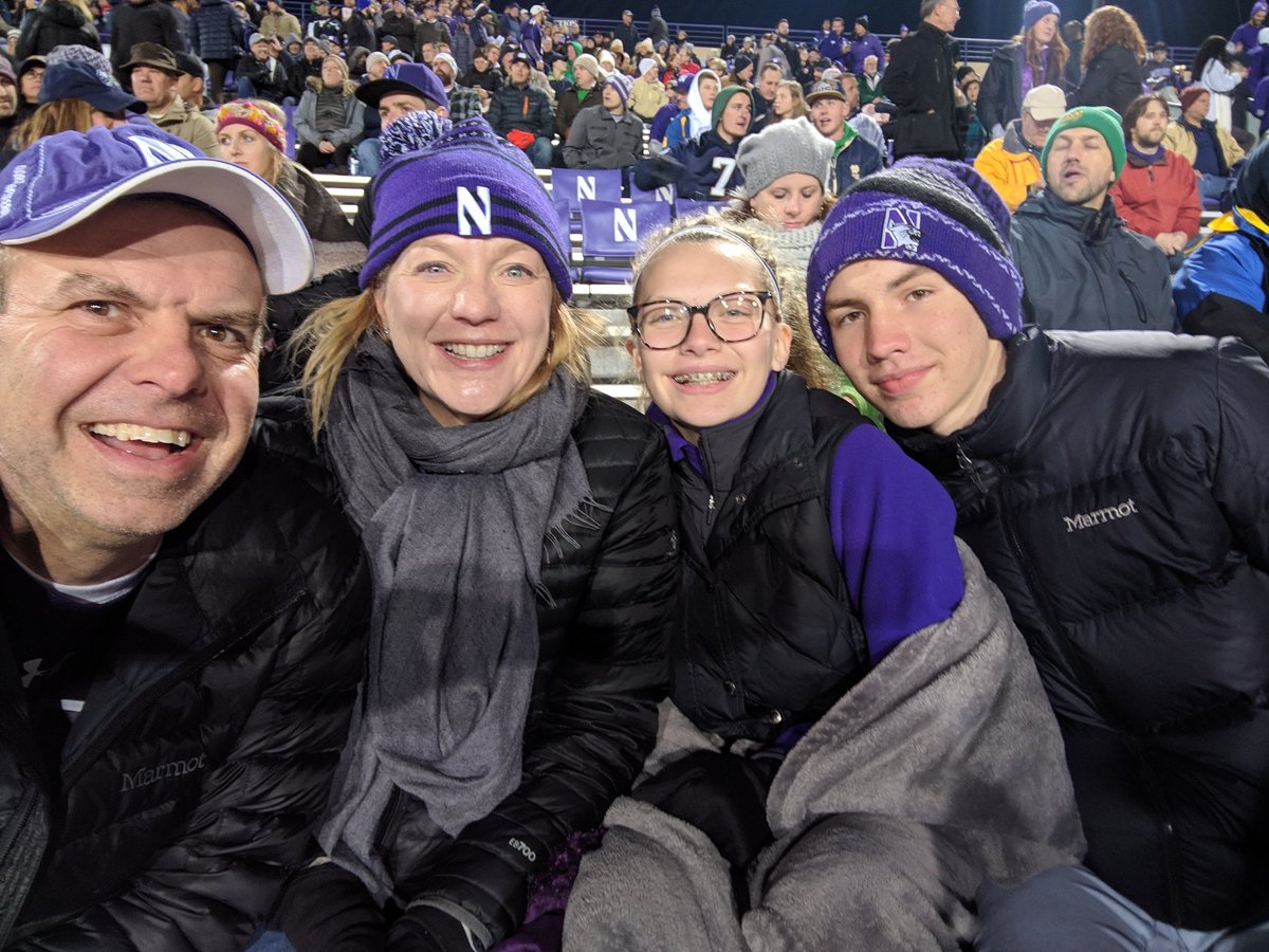 MktingGuy's tweet photo. Let's go #B1GCats. Bring on the Irish. Big screen for the 5th time with our future Wildcats? #upset #NU #IMC https://t.co/oLwgmgvHel