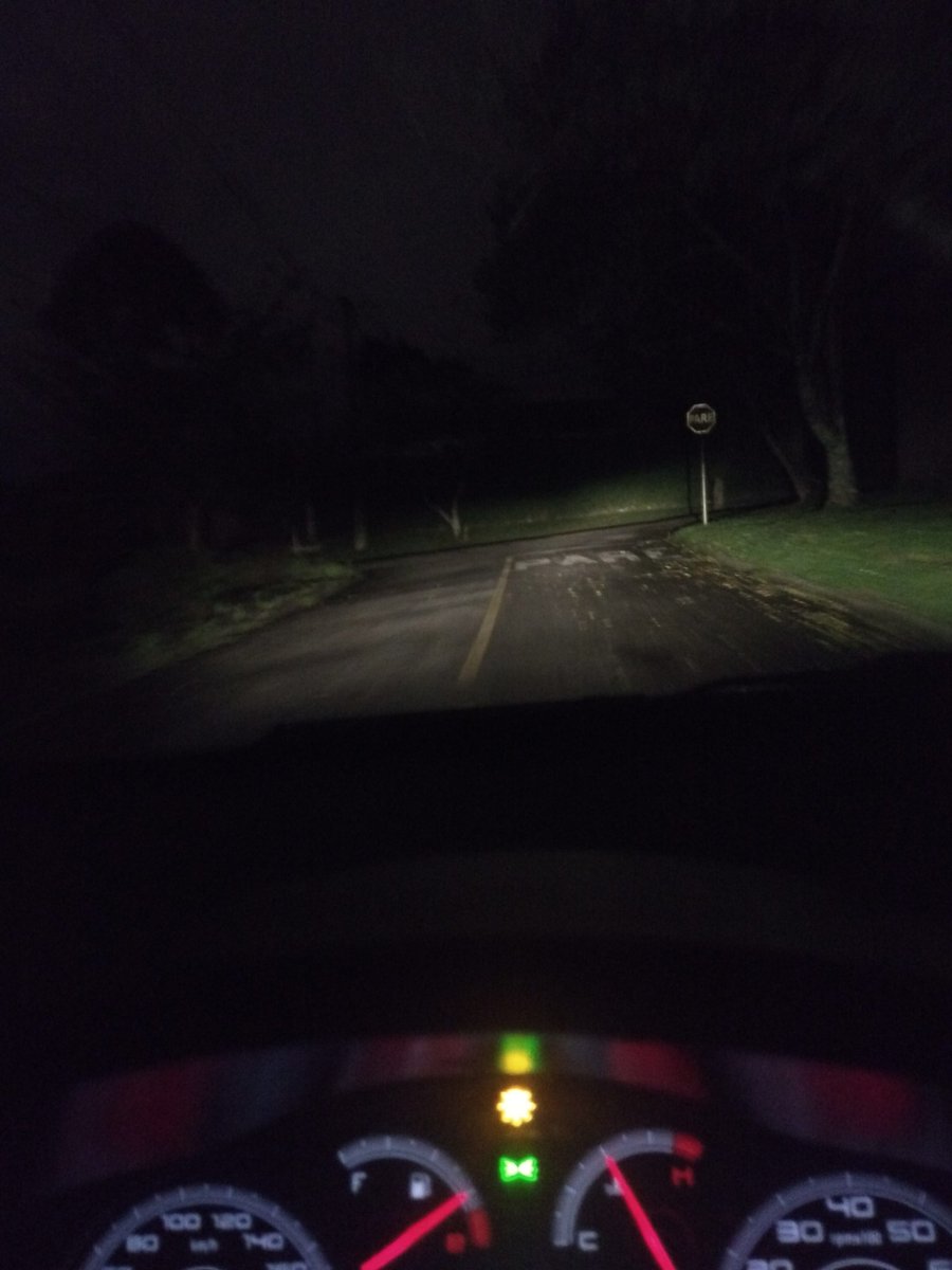 Gabriel9464's tweet photo. É o acopalispe começando https://t.co/E54HJ7YESO
