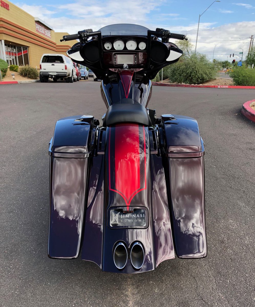 JimNasiCustoms's tweet photo. #StreetGlide featuring rear fender exhaust kit #JimNasi #JimNasiCustoms https://t.co/0VR0QhL0no