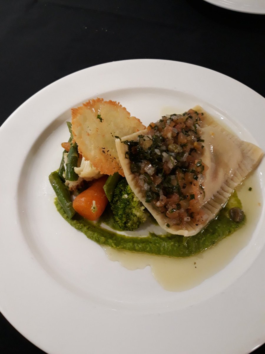 ChartwellsInd_UCS tweet media