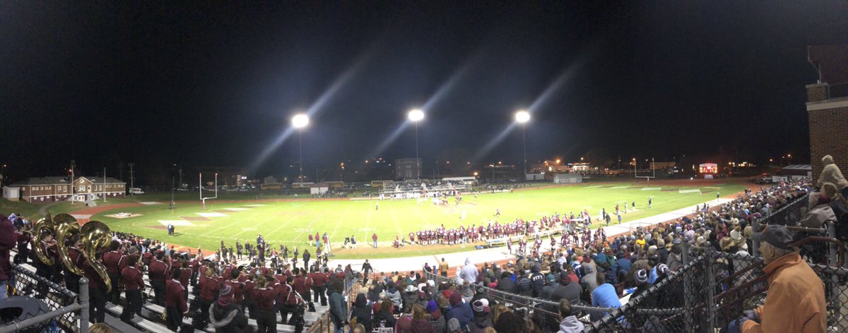 Wonderful time with Congressman <a href="/LeonardLanceNJ7/">Leonard Lance</a> and the <a href="/WCGOPNJ/">Warren County GOP</a> at the Phillipsburg football game. Nice win tonight by the <a href="/LinersFootball/">PhillipsburgFootball</a>!