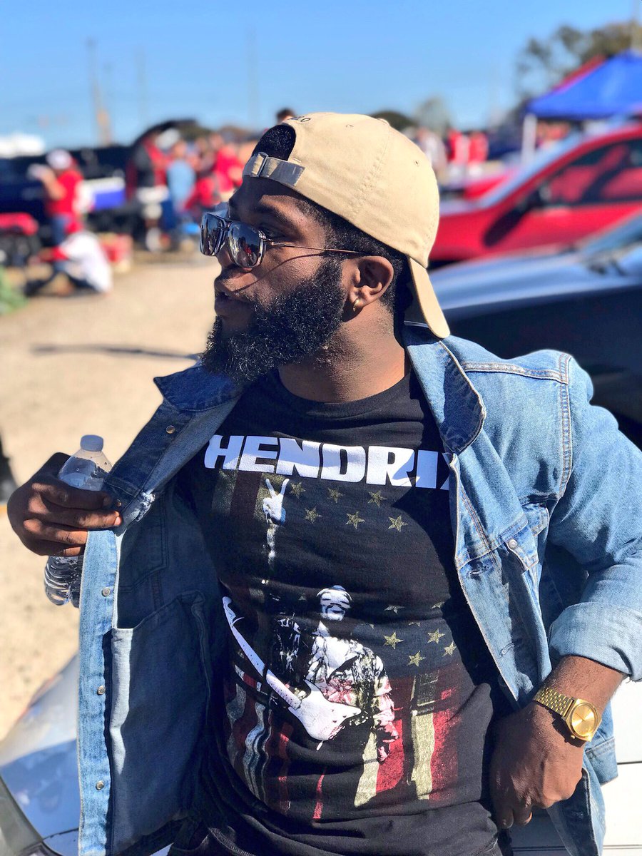 woodahthreetime's tweet image. #hoco2k18