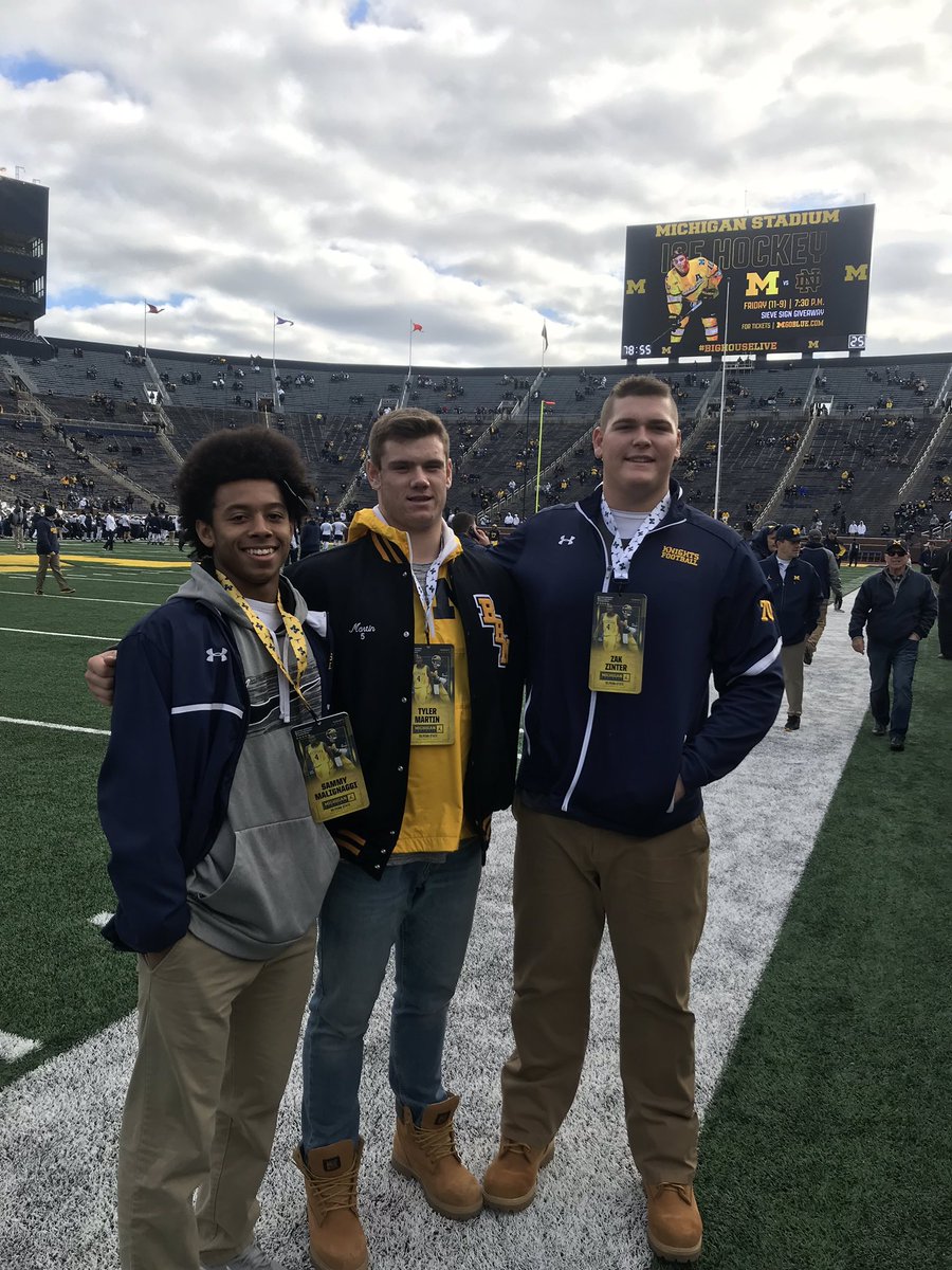 Coach_MSal's tweet photo. Had a great time at Michigan today with my teammates @tylermartin5bbn @zak_zinter. Thank you @FBCoachDBrown for the invite.@Coach_Willey_FB @IThuddleMA @UMichFootball https://t.co/bNnZKG50M0