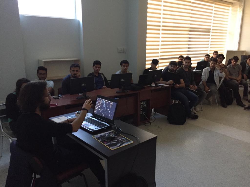GSB_OzgecanGM's tweet image. İleri düzey programlama #PythonEğitimi gençlerden yoğun ilgiyle karşılandı. #İnovasyonAtölyesi
