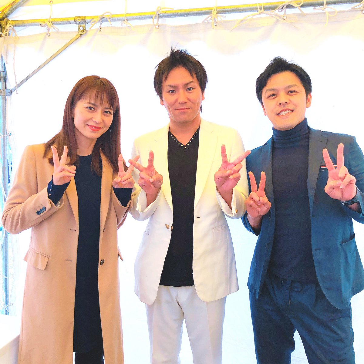 井川絵美 En Twitter Sbsラジオ公開収録 ゲストは狩野英孝さんでした テレビで観る通りの天然で 笑 会場を盛り上げて下さいました ギターも持参 して翼をくださいビジュアル系バージョンを披露してくれました フライアウェ 井川絵美 En Twitter Sbsラジオ公開収録 ゲストは狩野英孝さんでした テレビで観る通りの天然で 笑 会場を盛り上げて下さいました ギターも持参 して翼をくださいビジュアル系バージョンを披露してくれました フライアウェ