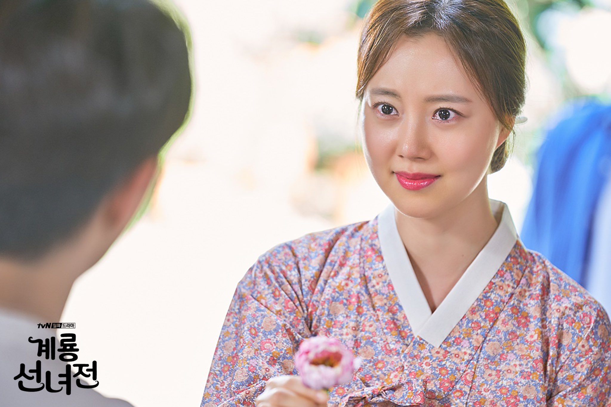 DrIAY3sVAAENcbo.jpg:large