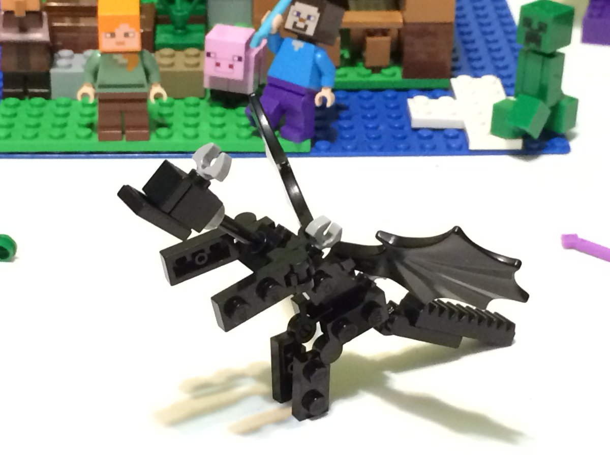 ムキーナスとキョーさん チビムキーナスがマイクラのエンダードラゴンを自作しましたー 作り方はyoutubeで見られるので良かったら見てください T Co Uzdozh6nk4 Minecraft エンダードラゴン Lego