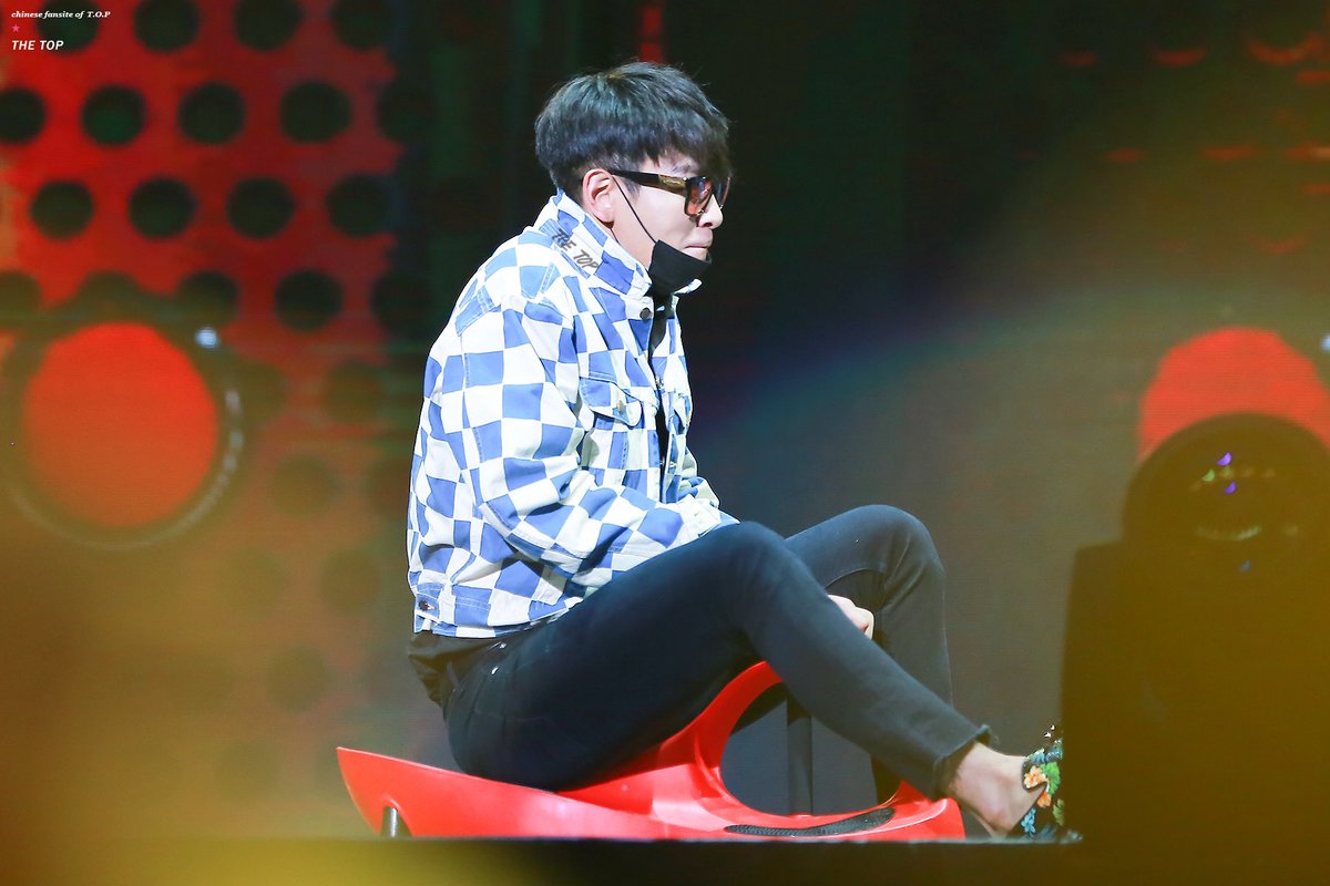 thetop_cn's tweet photo. #HAPPYTOPDAY
무엇보다 더 소중한 존재는 당신이에요💘
#choi_seung_hyun_tttop #choiseunghyun #탑 #최승현 #崔勝鉉 #崔胜铉 https://t.co/lpVtS9HzCr