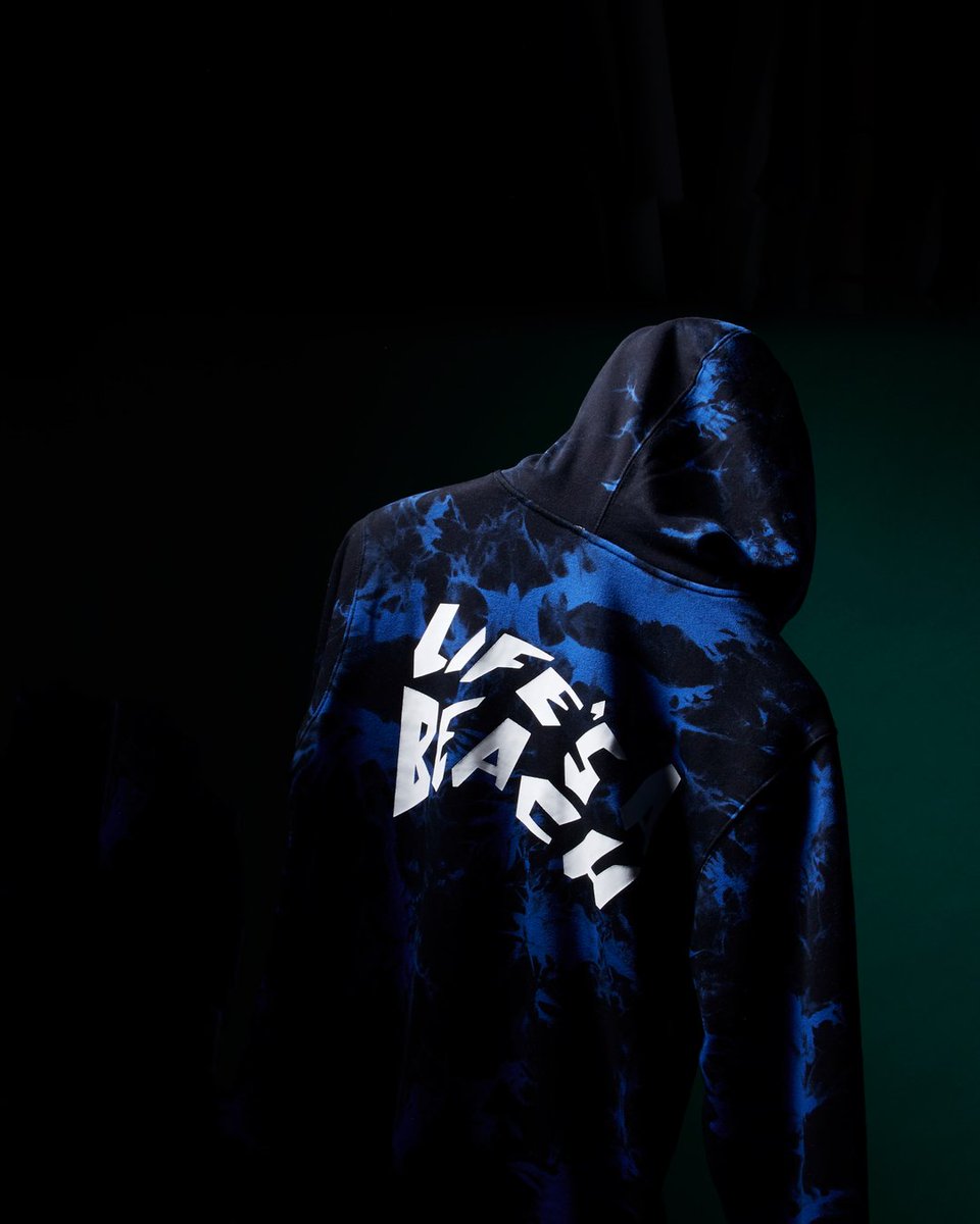 endclothing's tweet photo. Never taking things too seriously. The latest from Life's a Beach is available now -- https://t.co/hb0DDAcM7I https://t.co/Co1nGM4AAZ