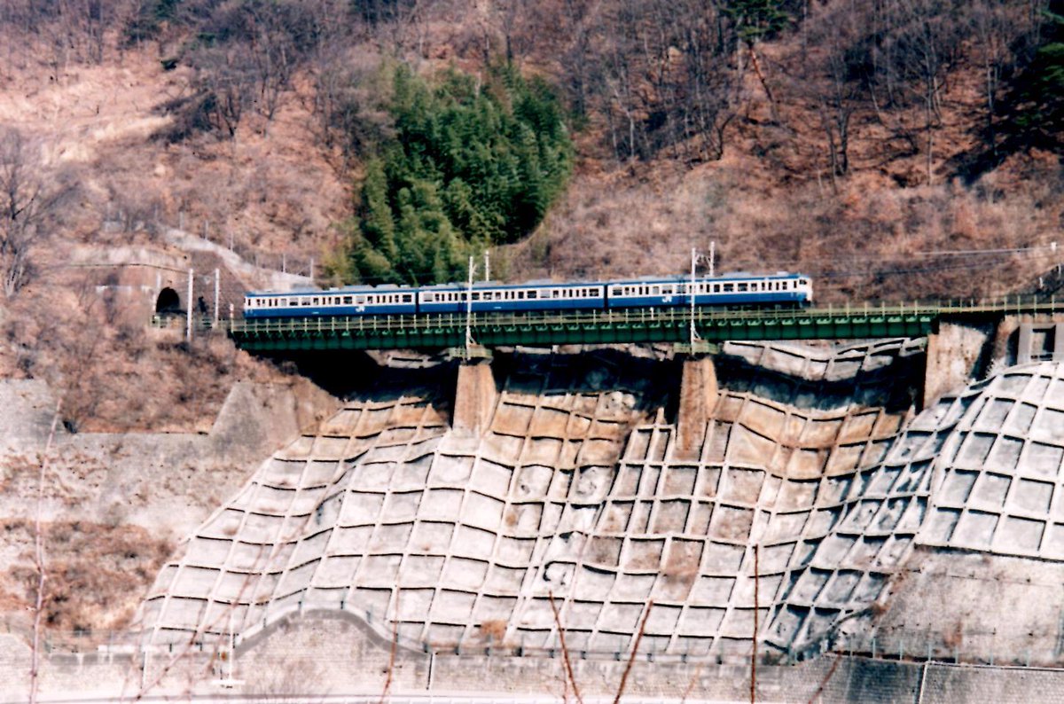 急行きんちゃん on X