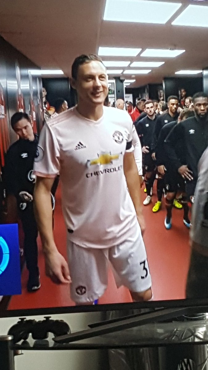 mcfadzean_neil's tweet image. Matic refused to wear a poppy.... Where is his abuse.....