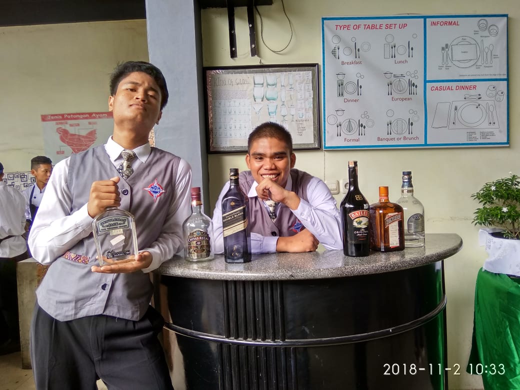 SitumeangRaygen's tweet image. tatakan masa depan yang sempurna adalah kebaikan
#FANDBSERVICE

#BARTEDER