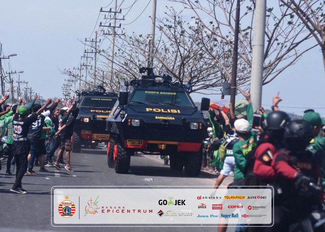 Bismillah doakan kami berjuang hari ini!
__
#PersijaDay #PersijaJakarta #PersijaSelamanya