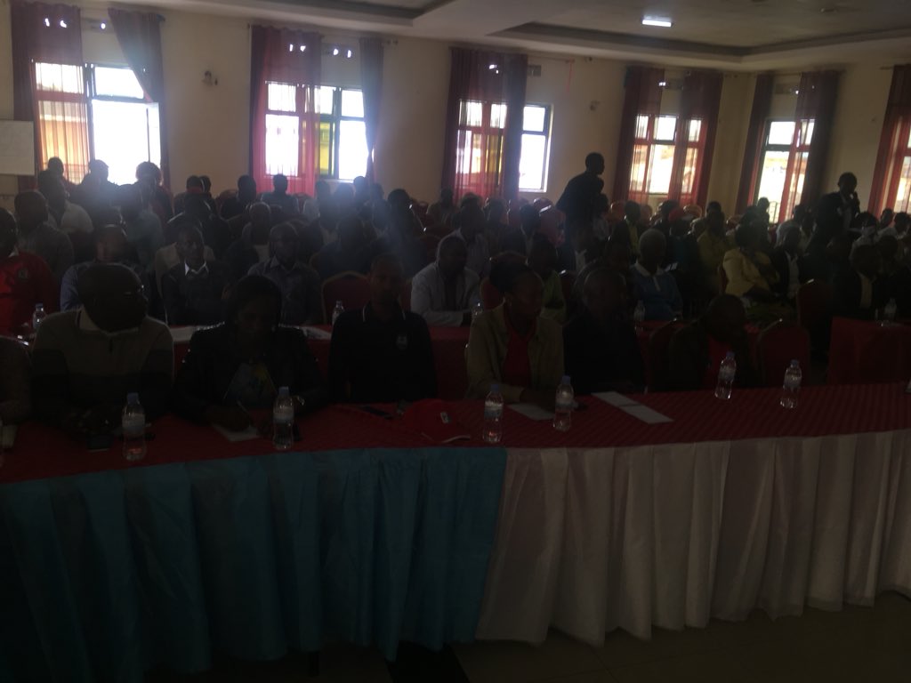 rpf_kicukiro's tweet photo. Amahugurwa ya special cells z’Umuryango @rpfinkotanyi mu karere ka @KicukiroDistr yitabiriwe n’ibigo 46, bamaze kuganirizwa ikiganiro cyivuga ngo: “impamvu hashyizweho special cells” https://t.co/OoxoSCIBh9