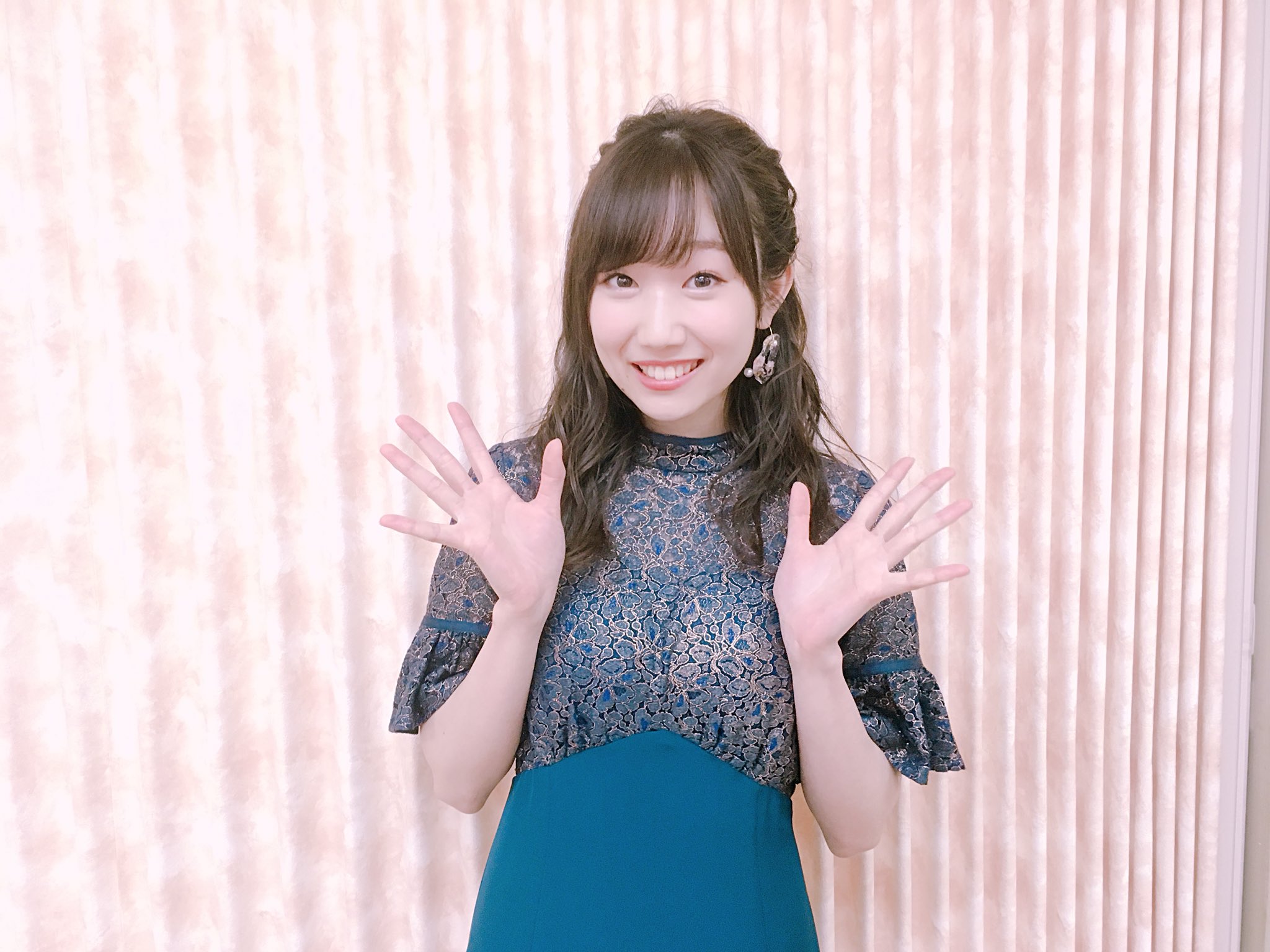 Twitter 上的 田所あずさofficial みんなと久々に直接お話しできて嬉しかったなぁ 優しい言葉をたくさんありがとう 今日は私ばっかりいい思いしてしまって皆はちゃんと楽しかっただろうかと心配です 笑 これからもみんなを飽きさせないようにお仕事頑張りますので