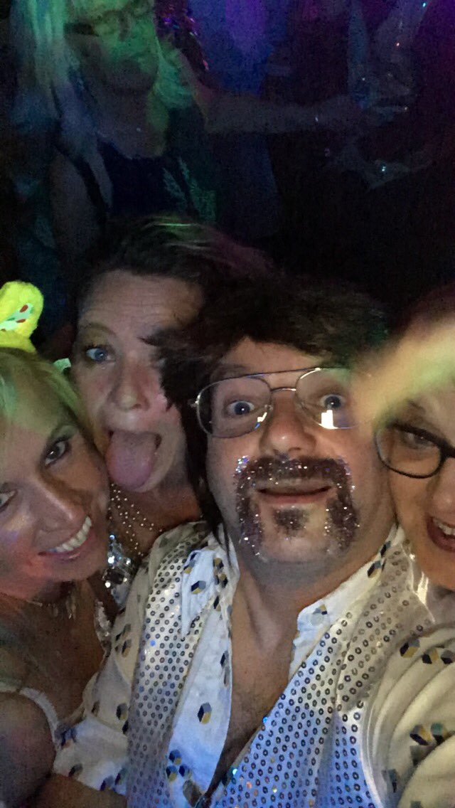 kelvincurnow's tweet photo. @davidwhiteshow thank you for yet another amazing night! And @rosiedunkley and crew for organising. Hopefully a few quid has been raised. Now for a quiet Sunday to recover... https://t.co/92QbtAwGjk