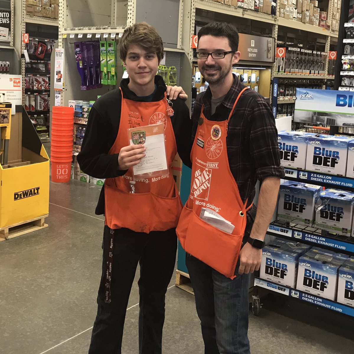 Chris Anderson (@cea97m) on Twitter photo Outstanding Job to Tanner for Taking Care of our Customers! @L_Harris0908 <a href="/13wesmoss/">Wes Moss</a> <a href="/KennyPhillips9/">Kenny Phillips</a> <a href="/Flagship8438/">Burleson Home Depot</a> Outstanding Job to Tanner for Taking Care of our Customers! @L_Harris0908 <a href="/13wesmoss/">Wes Moss</a> <a href="/KennyPhillips9/">Kenny Phillips</a> <a href="/Flagship8438/">Burleson Home Depot</a>