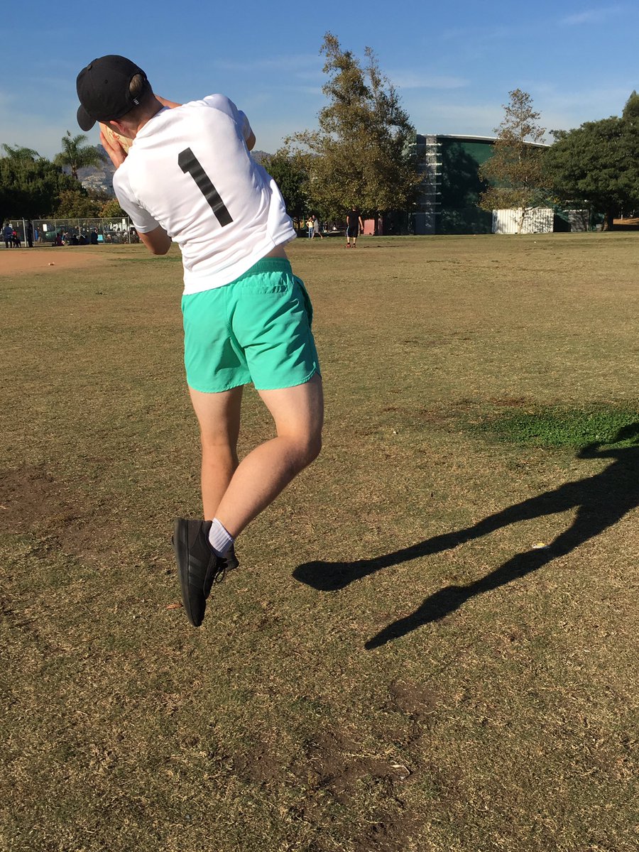 A bit of Touch 🏉 training in @panpacificpark - great space near #TheGrove to relax with a “non-competitive” run-out #LAParks #LosAngeles #TouchRugby