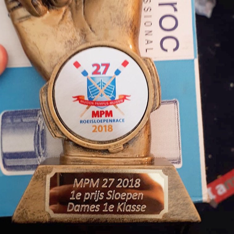 De 27e MPM is van ons... 1e prijs dames eerste klasse. #mpm #mpm27 #sloeproeien #paardekreek