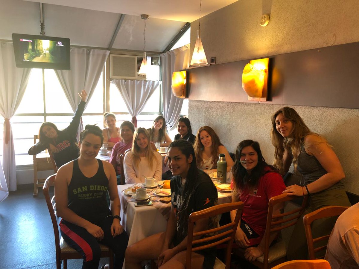 RugbyFemORC's tweet photo. #BuenDomingo nos preparamos para la segunda jornada del #NacionalDeClubesFemenino 💕
A las 11.20 jugamos la semifinal por la copa de bronce contra Roca RC. #VamosORC🇳🇱 #JugamosTodos https://t.co/YiTqafvLHA