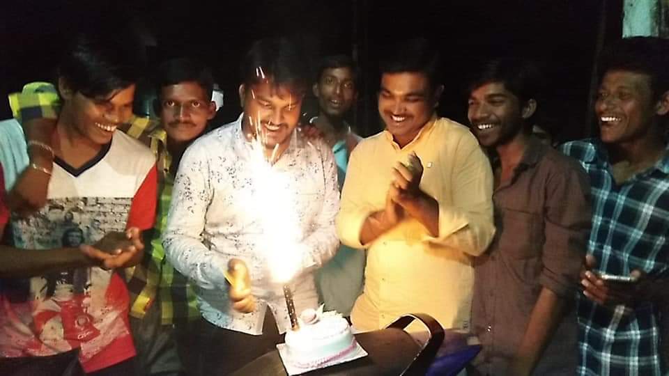 PrabhasAddict__'s tweet photo. Peddapally  REBELS 
#HappyBirthdayPrabhas https://t.co/H7KytmoEUB