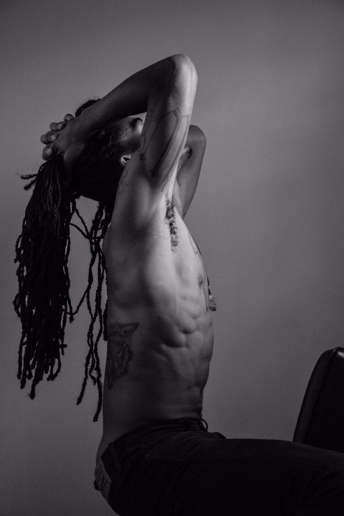 VAL89BP's tweet image. Carinha de 30, humor de 600.