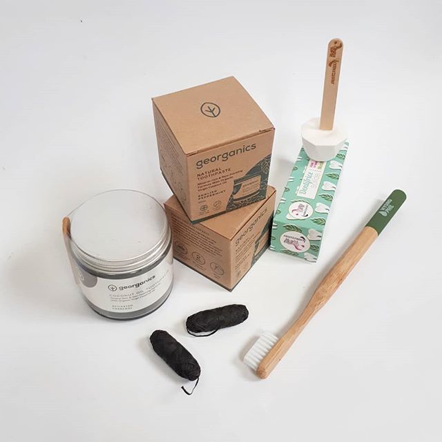 10% OFF OUR ENTIRE DENTAL RANGE TODAY. .
.
It's cold outside and outside of the covers.. and making an effort to reduce my waste AND stay healthy is becomes challenging. Sending sunny Sunday vibes to anyone else feeling the cold today 🤗☀️ ift.tt/2PD5xyh