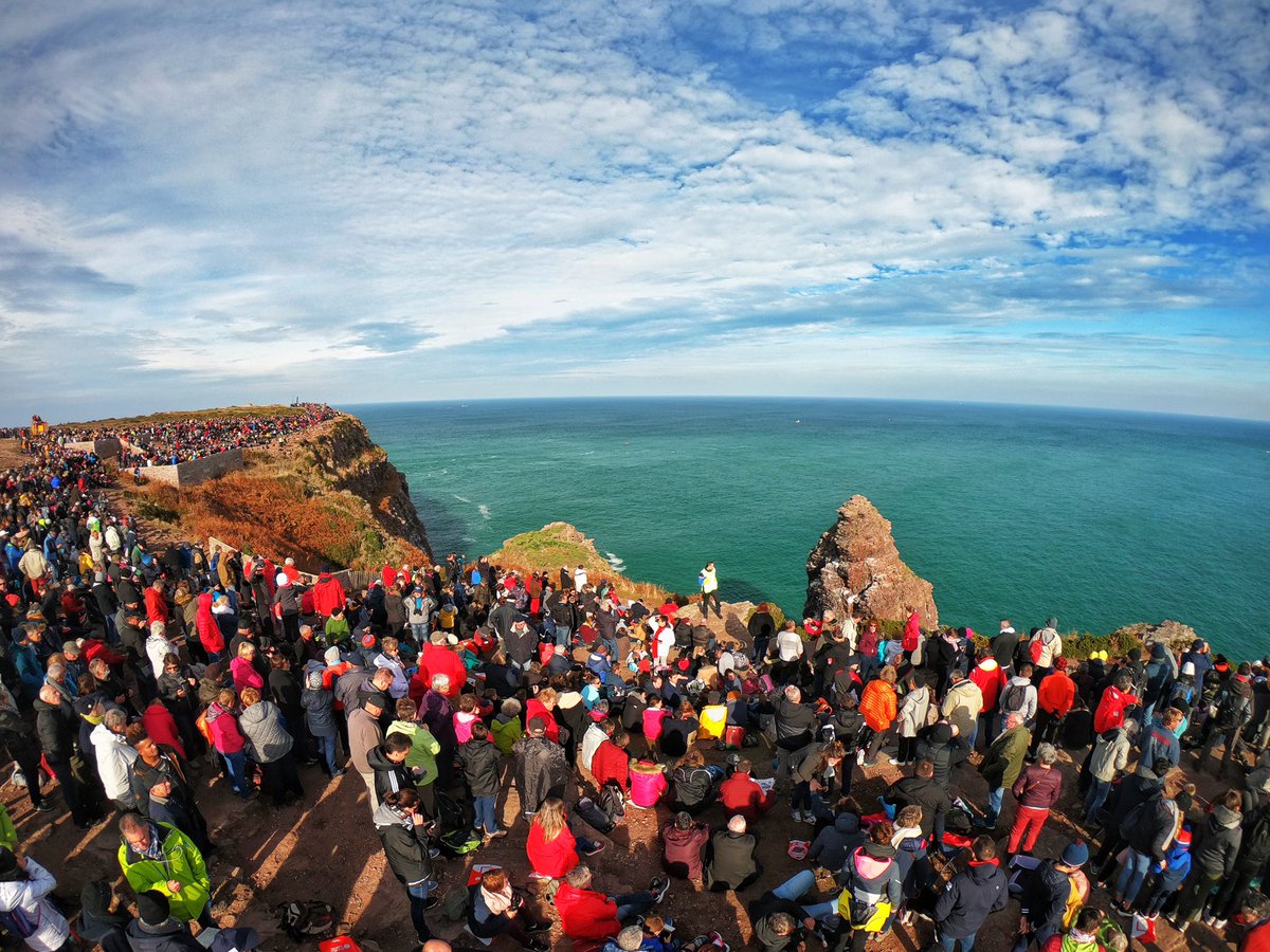 Shirley Robertson (@shirleysail) on Twitter photo It’s standing room only up on the headland - @routedurhum start is imminent - we’re expecting the <a href="/UltimBoat/">Ultim Boat</a> in half an hour - great atmosphere up the cliffs!
<a href="/cnnsport/">CNN Sports</a> #cnnmainsail #sailing #transatlantic
📷- <a href="/VertigoFilmsTim/">TimB-VertigoFilms</a> It’s standing room only up on the headland - @routedurhum start is imminent - we’re expecting the <a href="/UltimBoat/">Ultim Boat</a> in half an hour - great atmosphere up the cliffs!
<a href="/cnnsport/">CNN Sports</a> #cnnmainsail #sailing #transatlantic
📷- <a href="/VertigoFilmsTim/">TimB-VertigoFilms</a>